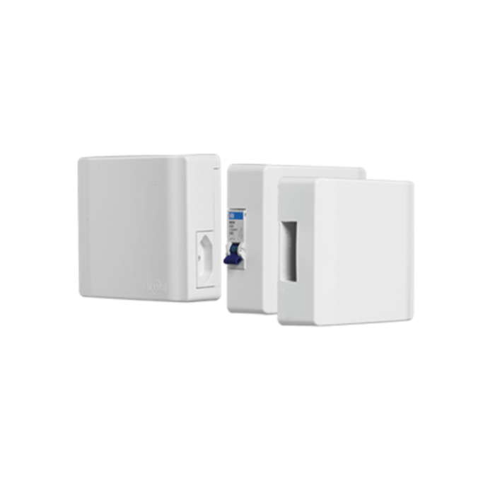 CDT Compacta Caixa Disjuntor + Tomada 20A 250V Com Disjuntor - Sobrepor